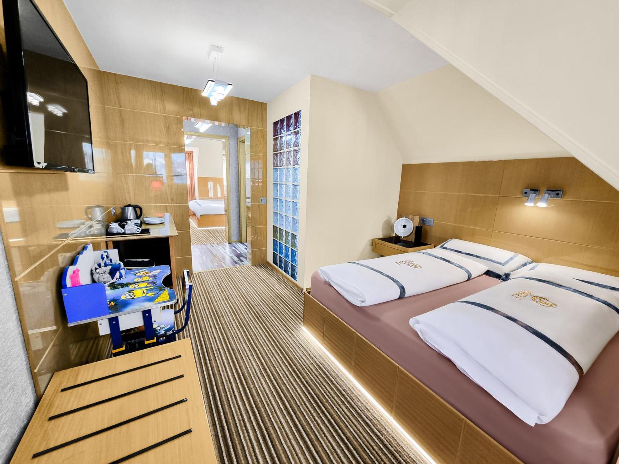 Hotel Roessle ドーベル エクステリア 写真