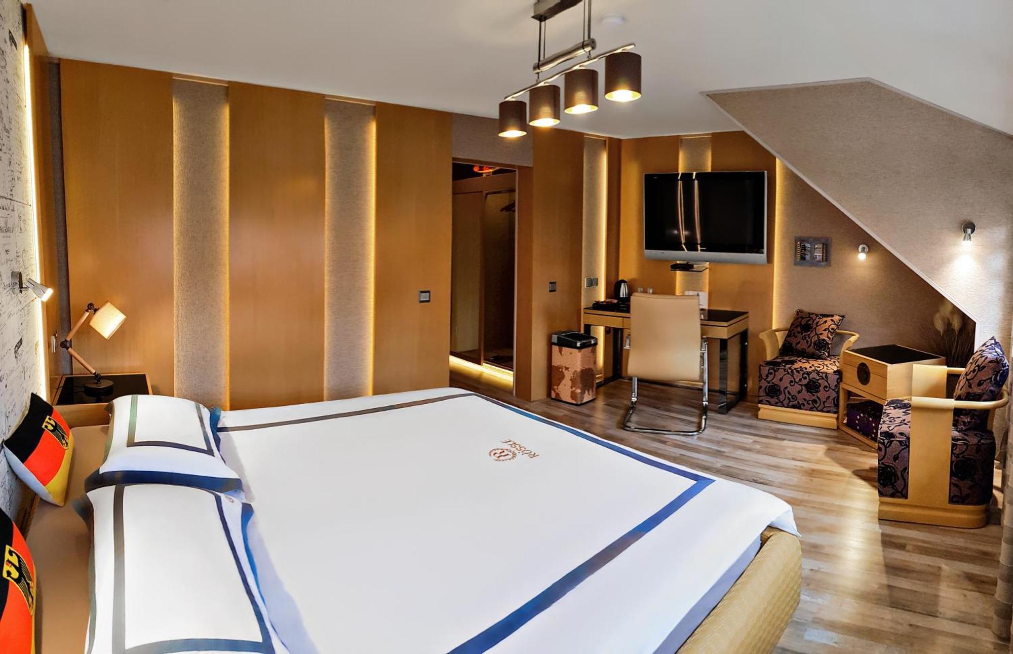 Hotel Roessle ドーベル エクステリア 写真